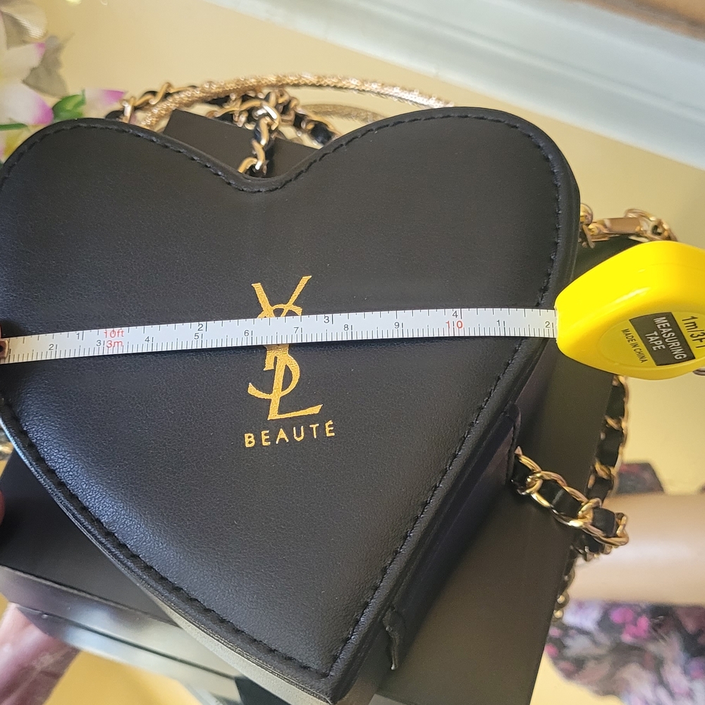 Yves Saint Laurent Black Heart-Shaped case / bag - Picture 6 of 16